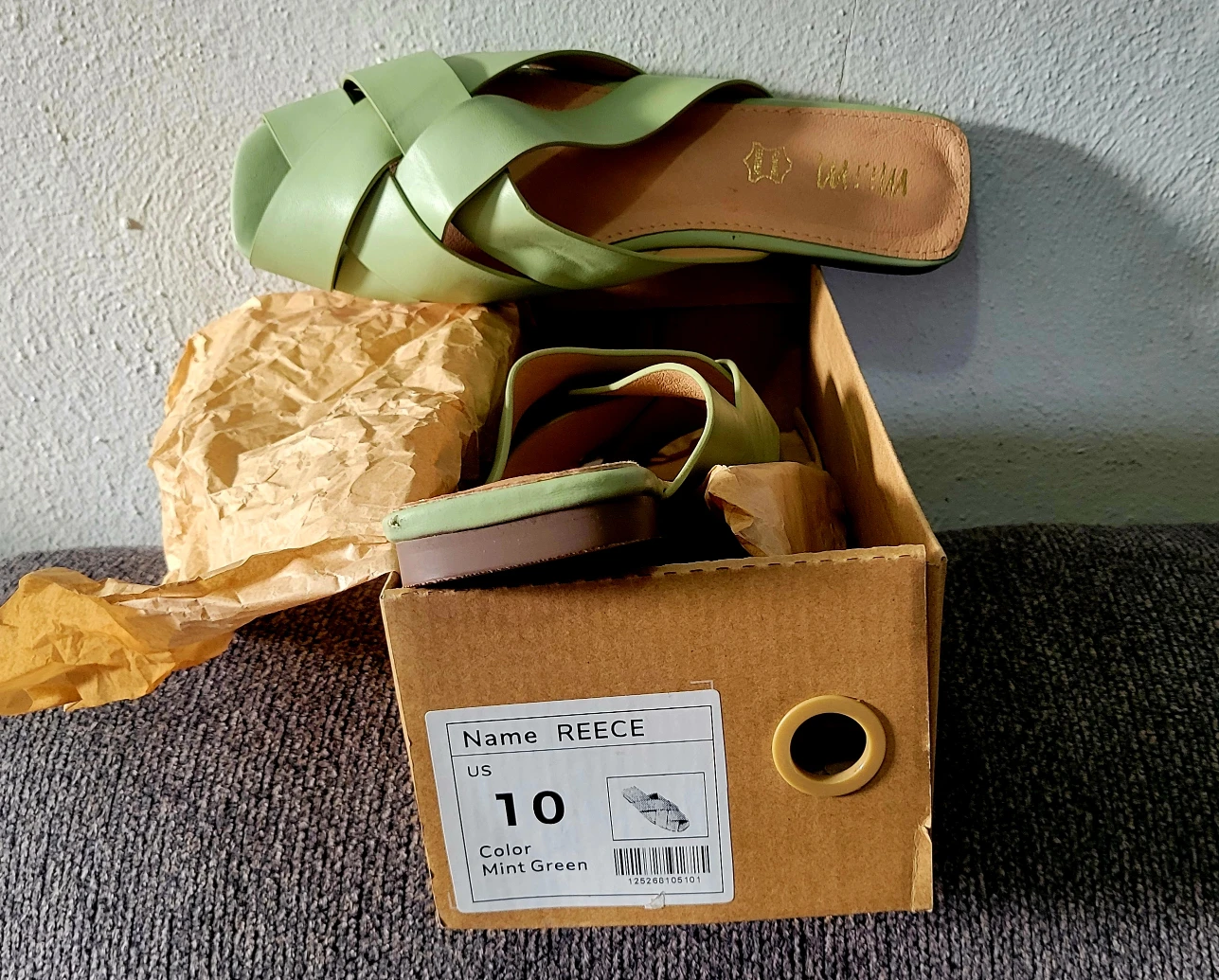 MiiM Reece Mint Green Leather Sandals - US 10 - photo 4