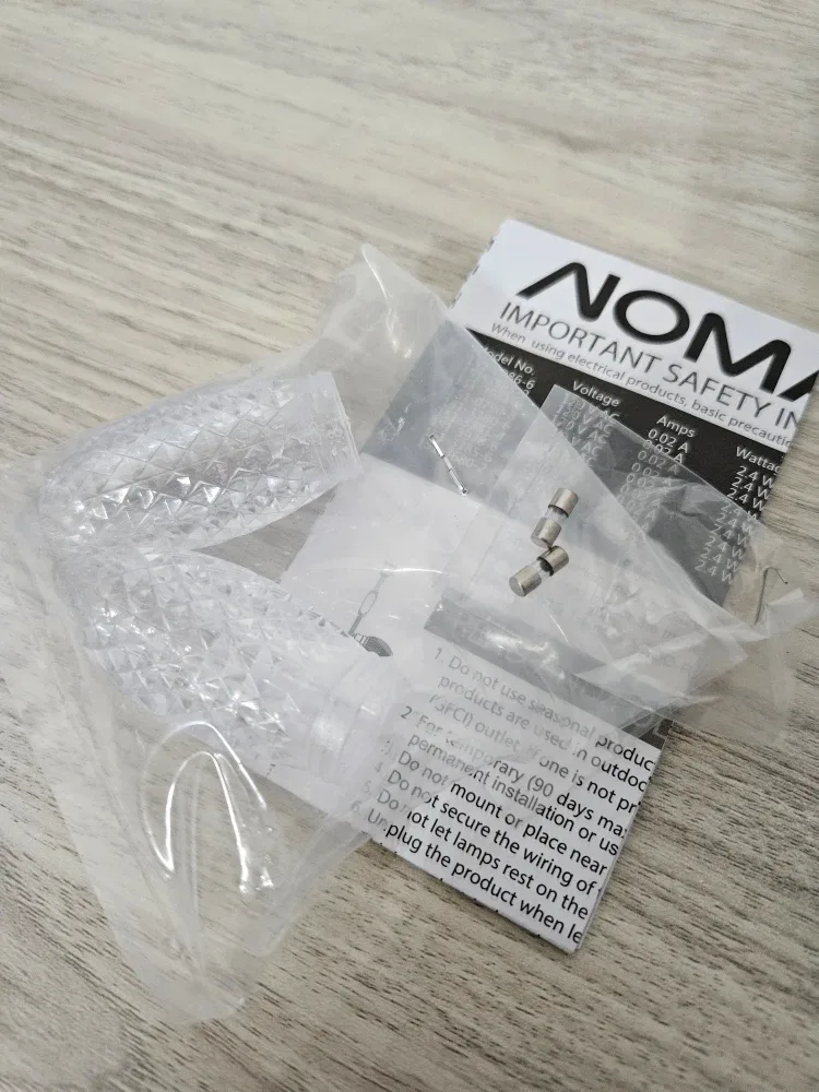 NOMA Quick Clip LED Lights - Indoor/Outdoor - 2 boxes image indicator(8)