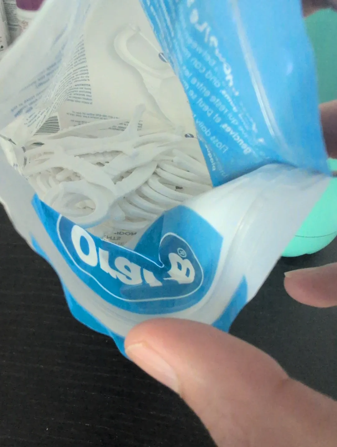 Oral-B Glide Floss Picks, 68 count image indicator(3)