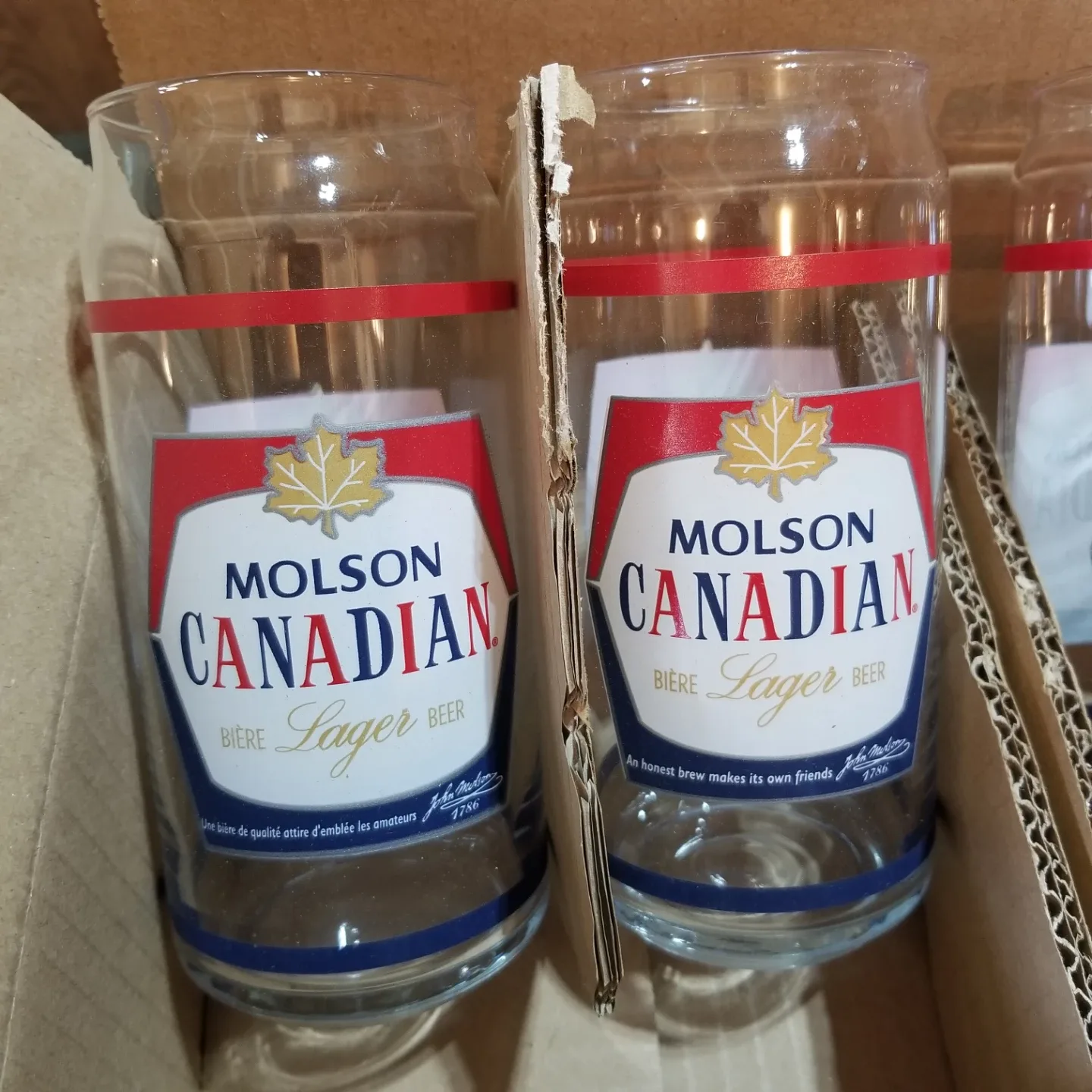 Molson Canadian Lager Beer Glasses - Set of 4 image indicator(3)
