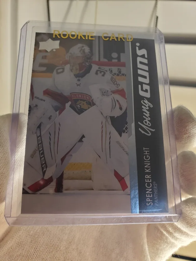 Spencer Knight Young Guns Rookie card