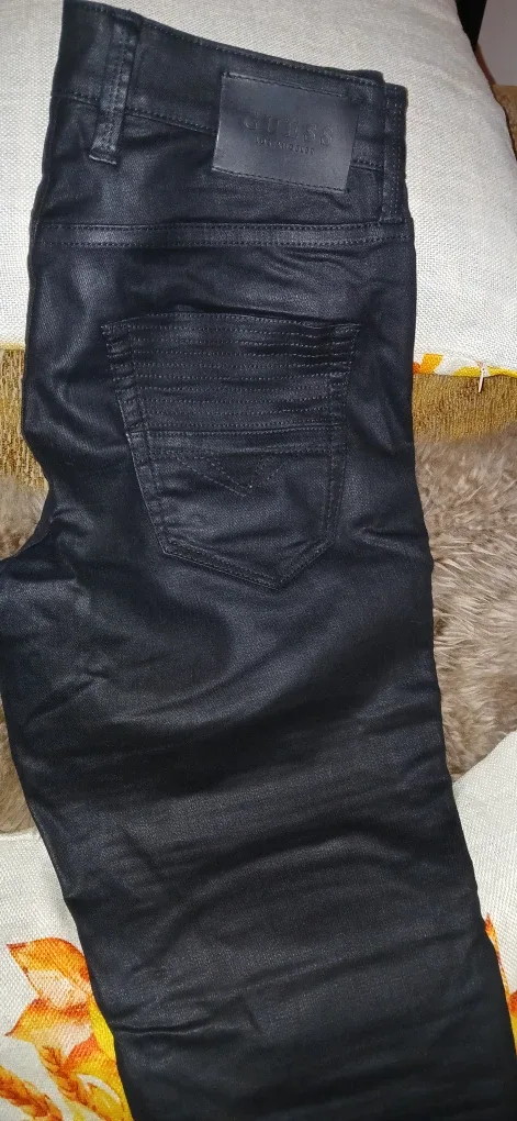 Guess Los Angeles Slim Tapered Jeans, Size 30 image indicator(5)