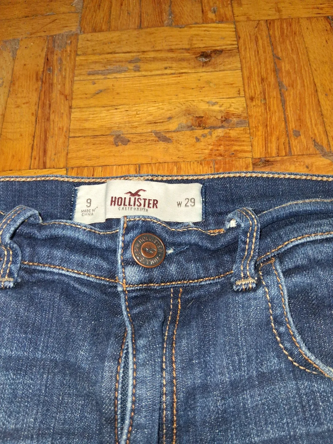 Hollister Denim Shorts - Size 9/W29 image indicator(2)