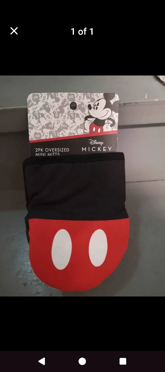 Disney Mickey mouse oven mits