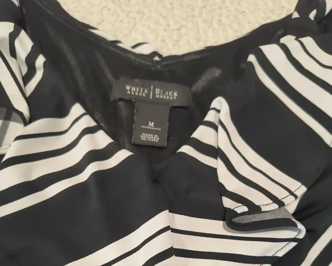 White House Black Market Dress - Size M image indicator(2)