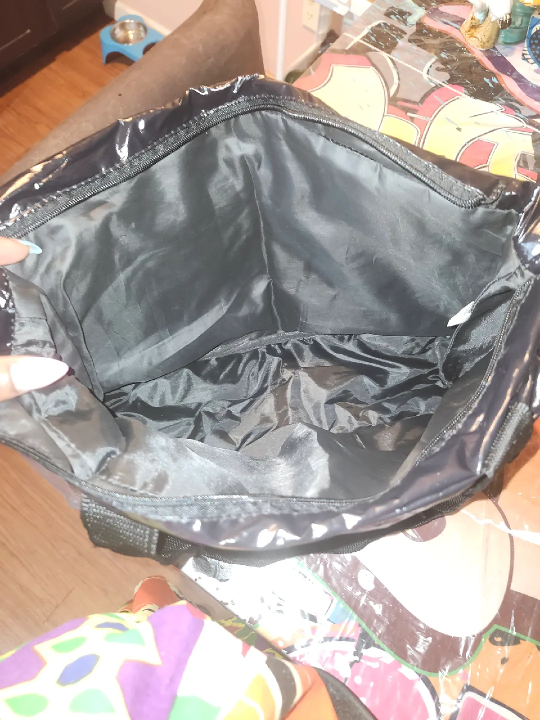 Black Puffer Tote Bag image indicator(2)