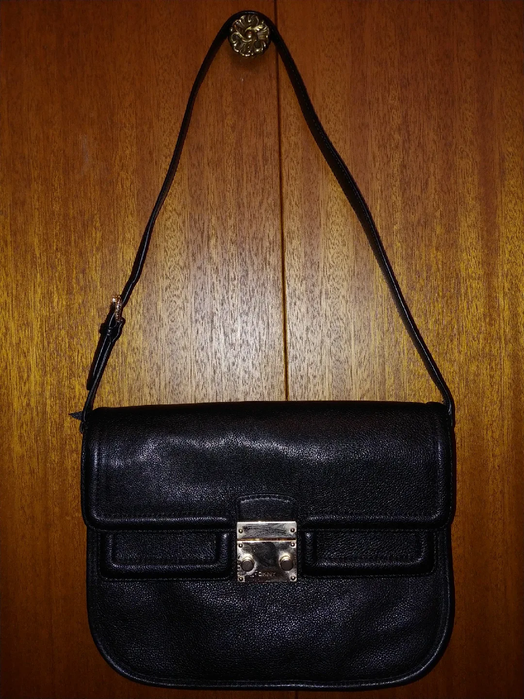 DKNY Black Leather Shoulder Bag image indicator(8)