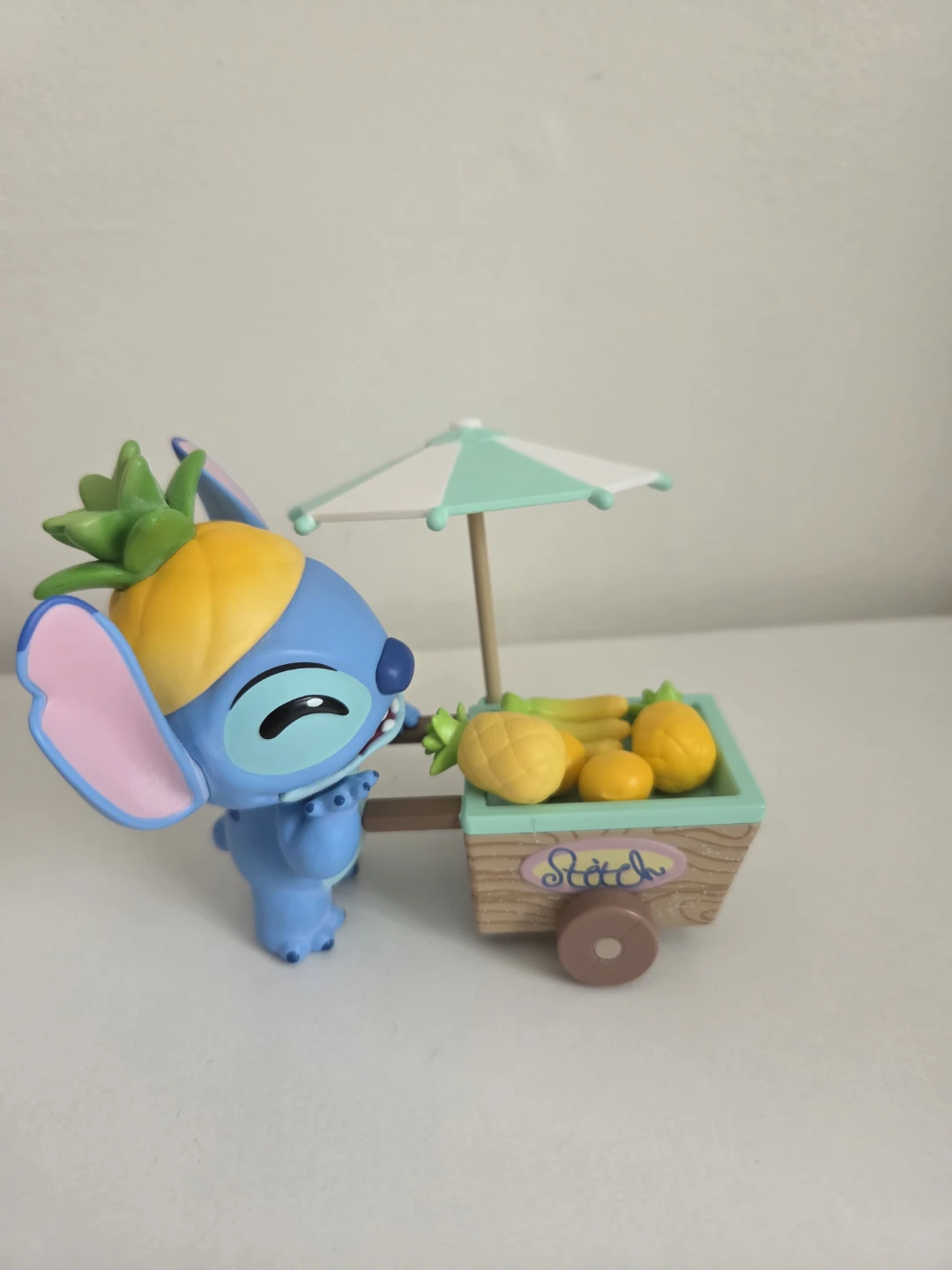 Disney Stitch Fruit Cart Figurine - photo 2
