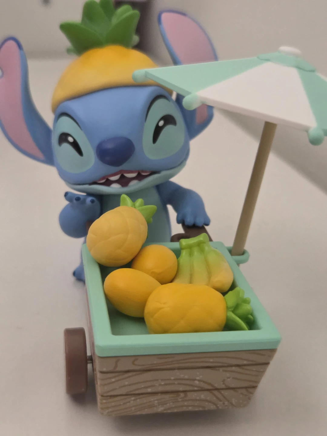 Disney Stitch Fruit Cart Figurine - photo 3