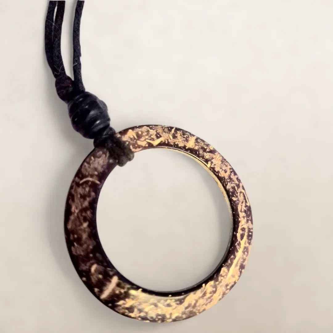 coconut shell necklace image indicator(3)