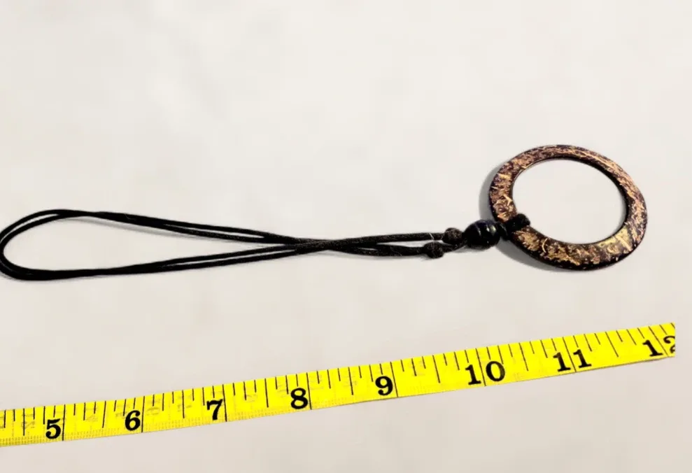 coconut shell necklace image indicator(5)