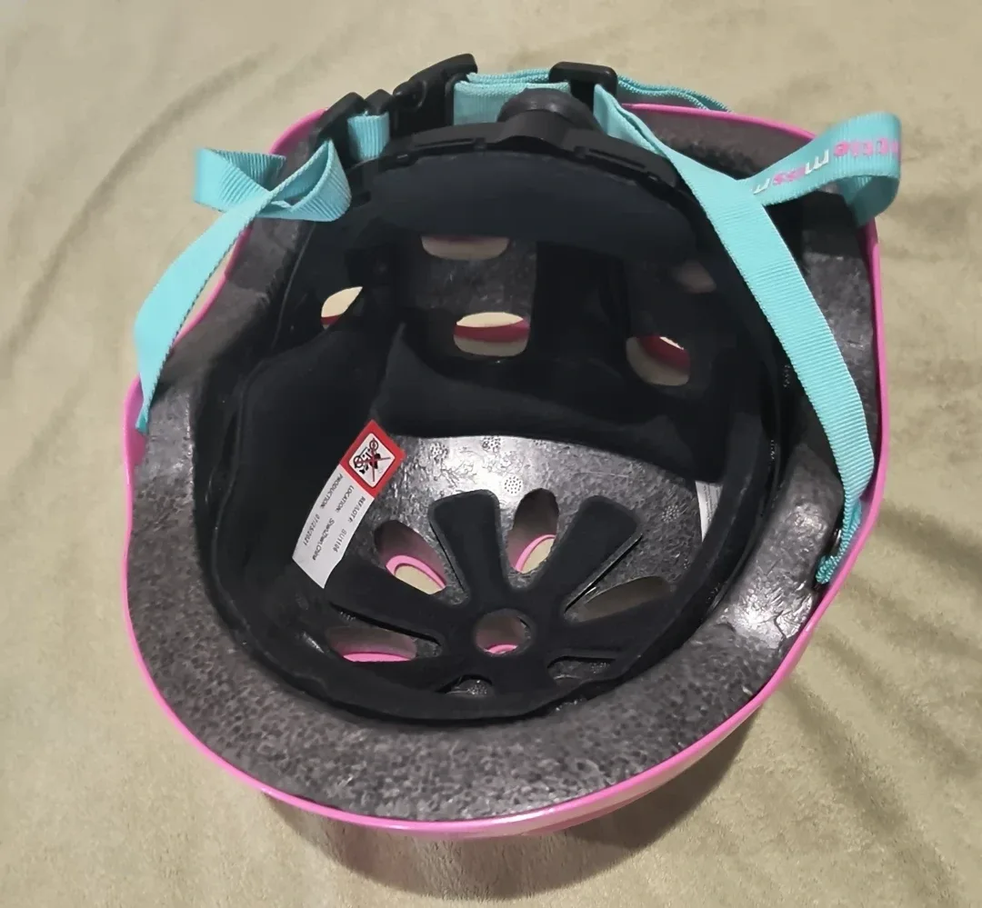 LIL RIDER Pink Helmet with Pegasus image indicator(5)