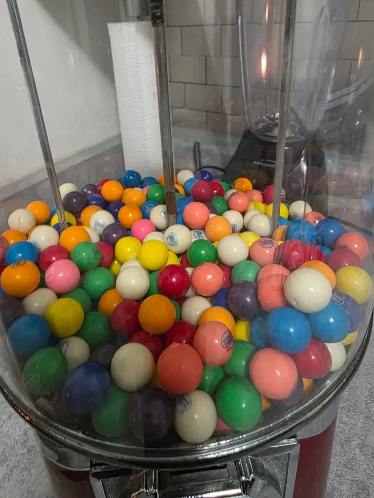 VTG. Beaver Gumball Machine image indicator(4)