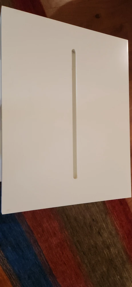 Side Table with Slot for iPad,Coffee Table with Wheels, White - photo 3