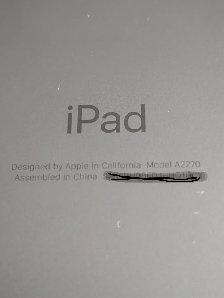 Apple iPad 8th Gen 32GB - Great Condition! - photo 5