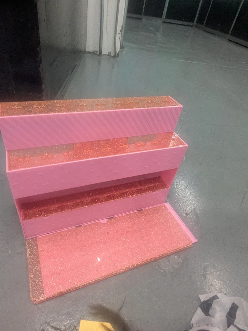 LOL Surprise Dollhouse & Winter Chalet Bundle image indicator(6)