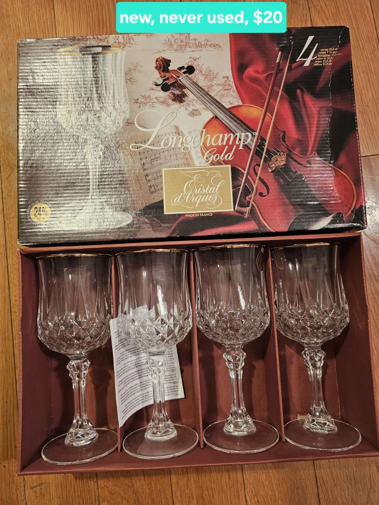 New Cristal d'Arques Longchamp Gold Wine Glasses (Set of 4)