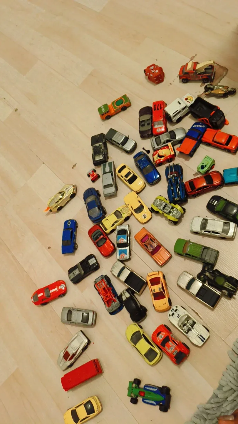 52  Car  Hot Wheels image indicator(2)