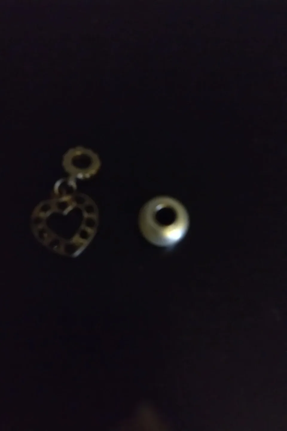 Charms -2 image indicator(3)