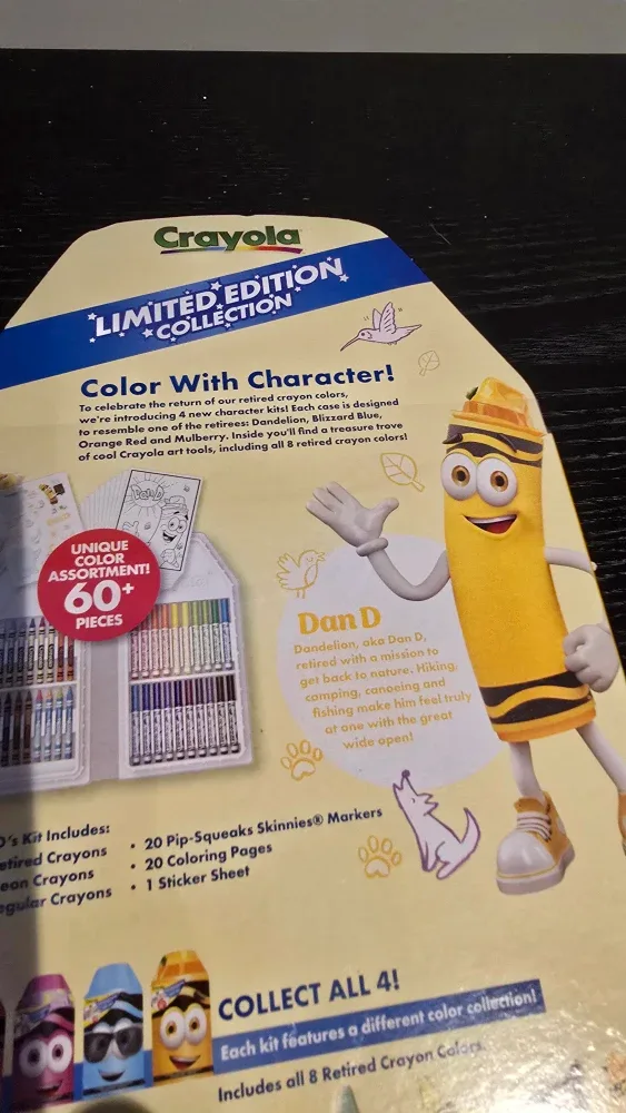Crayola Limited Edition Art Set - NEW image indicator(3)