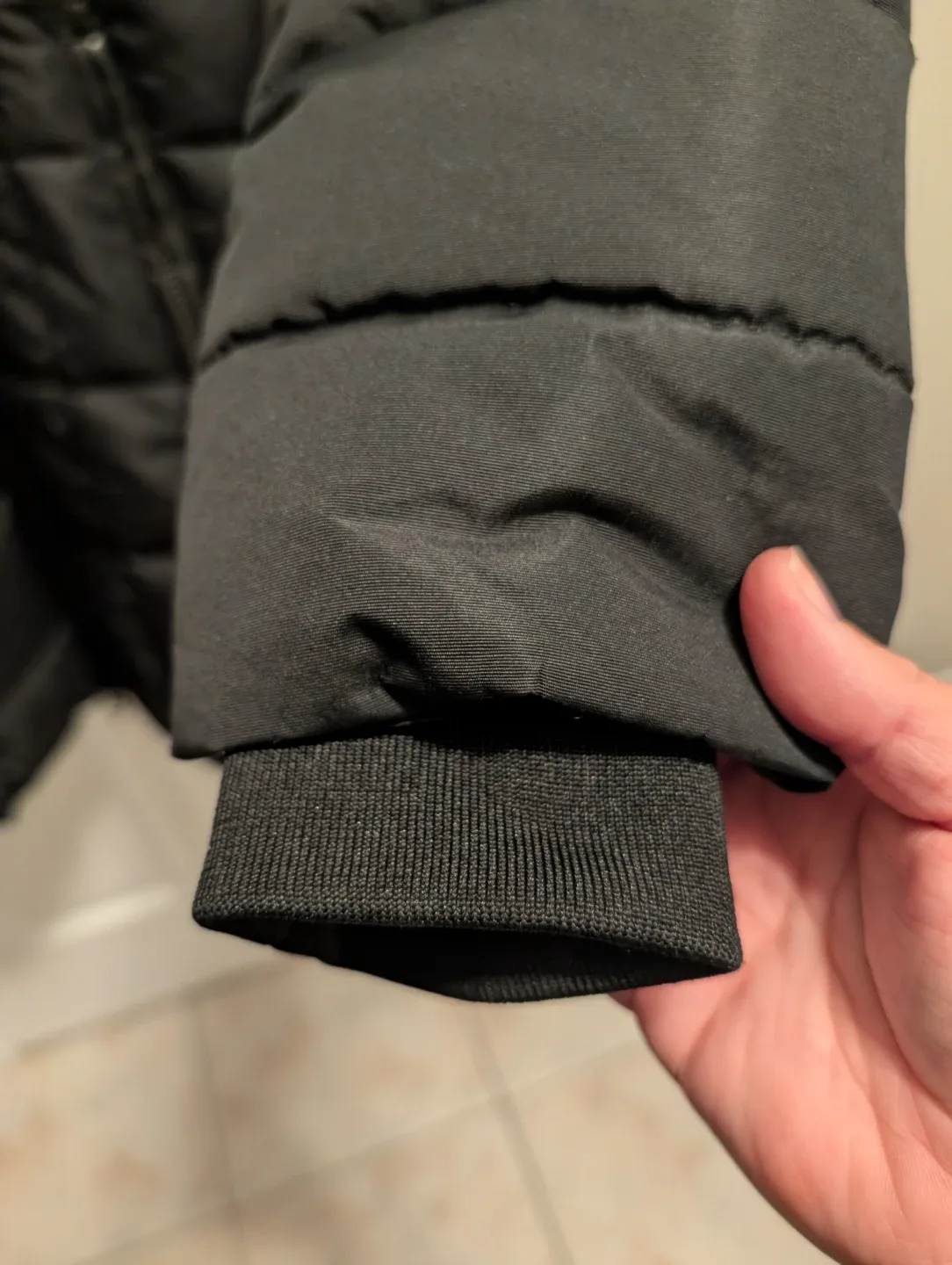 Noize Black Puffer Jacket XS image indicator(4)