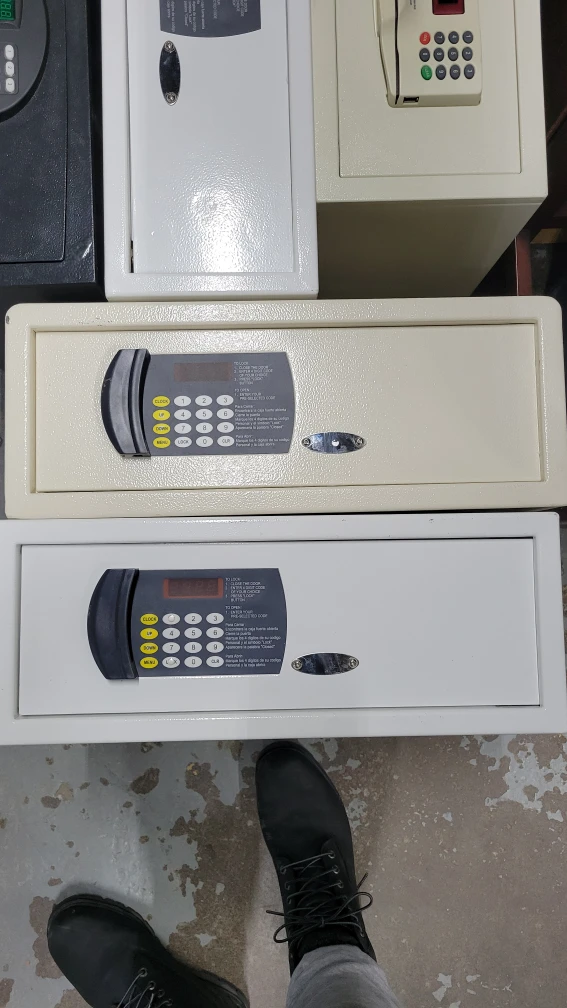 Used Hotel Digital Safes - photo 2
