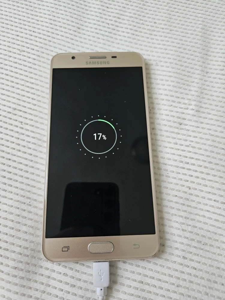Samsung Galaxy J7 Prime - Gold - photo 4