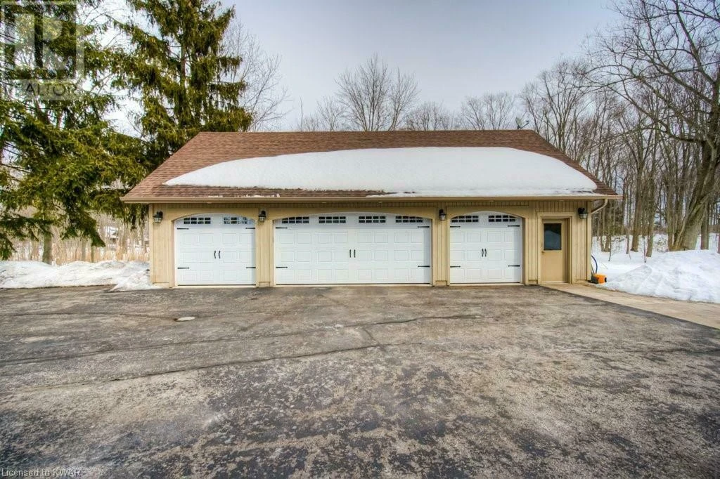 Car storage in private garage