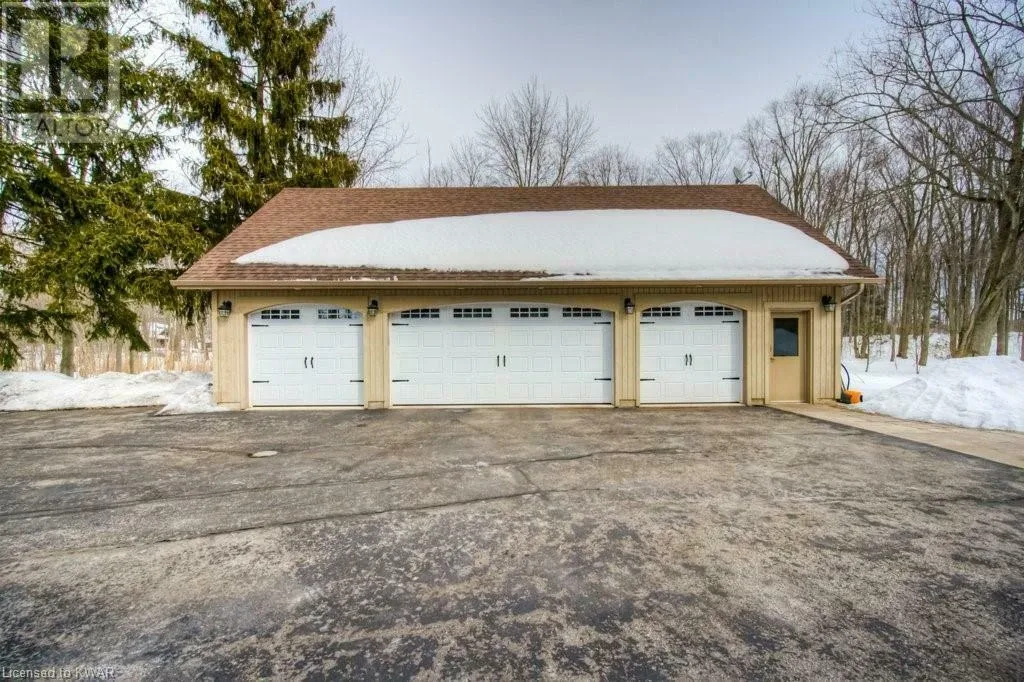 Car storage in private garage