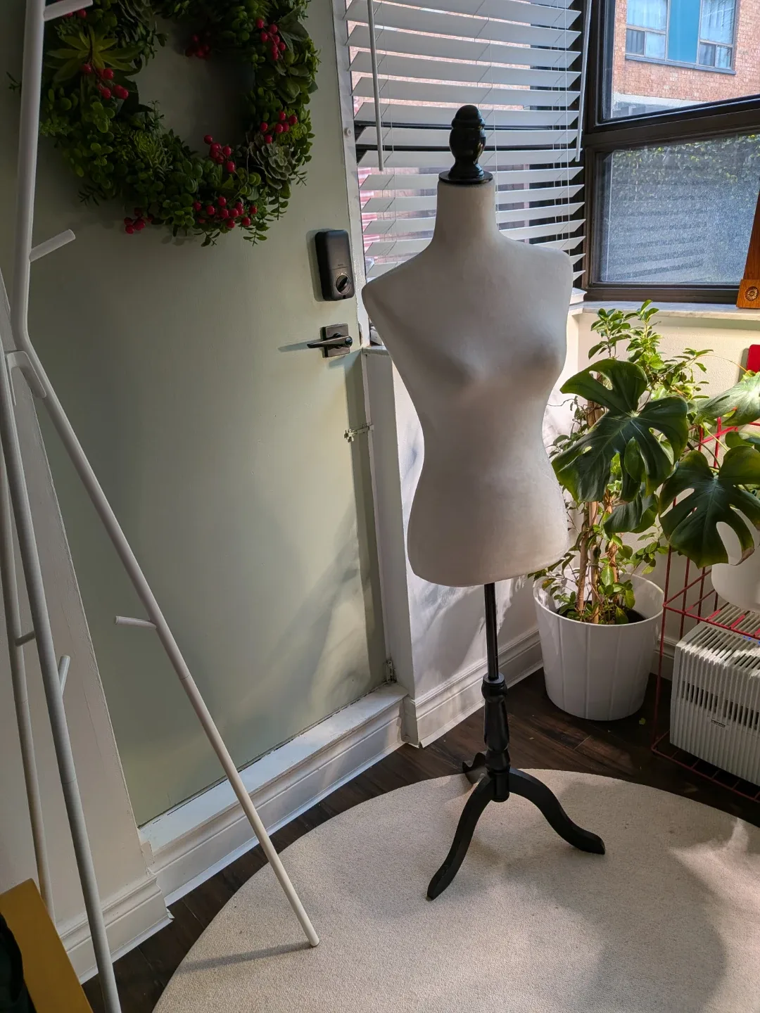 Dress form Mannequin Tailors Sewers Torso