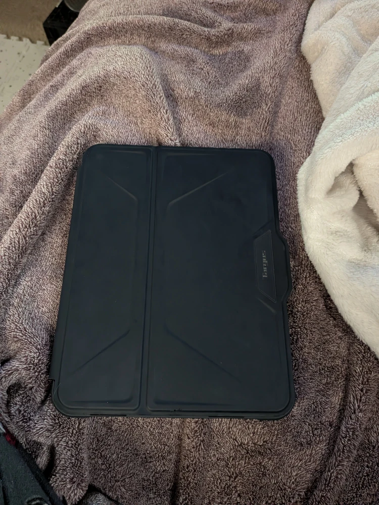iPad 10th gen, 10.9inch in Blue with Targus Case - photo 4