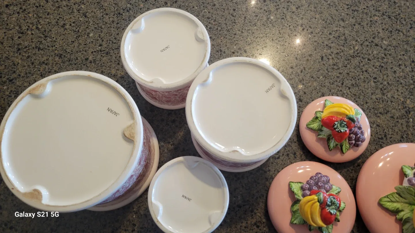 Vintage Ceramic Fruit Canister Set image indicator(6)