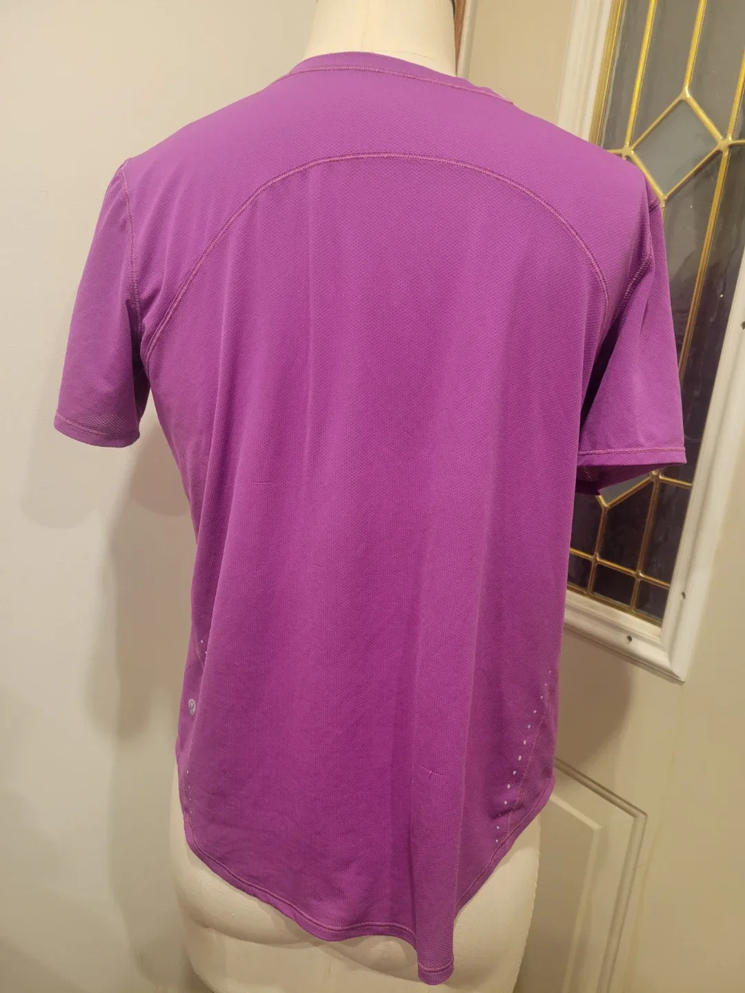 Lululemon size small image indicator(2)