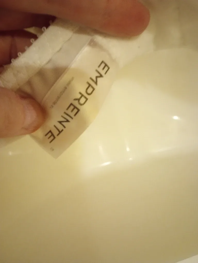 Worn Once Empreinte 36G White Lace Bra image indicator(5)