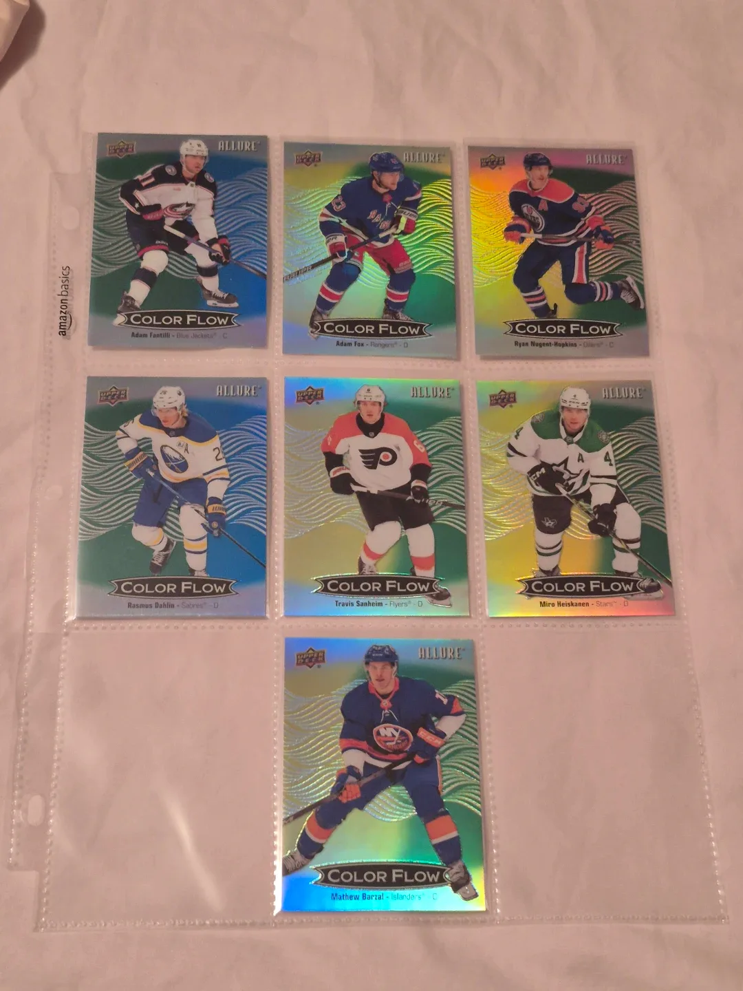 NHL Upper Deck Allure Hockey Cards image indicator(2)