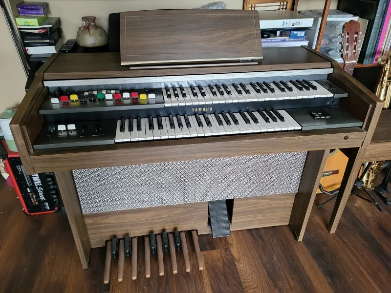 Yamaha Electric Organ - Classic Sound! image indicator(2)