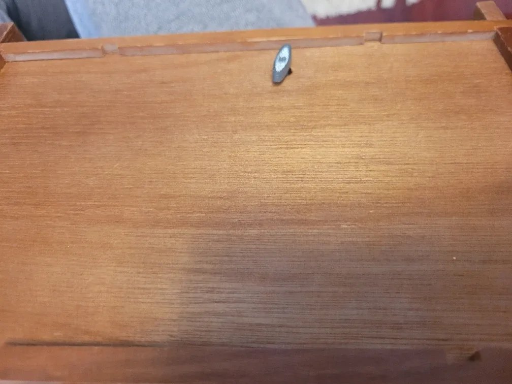 Vintage Wooden Musical Jewelry Box image indicator(2)