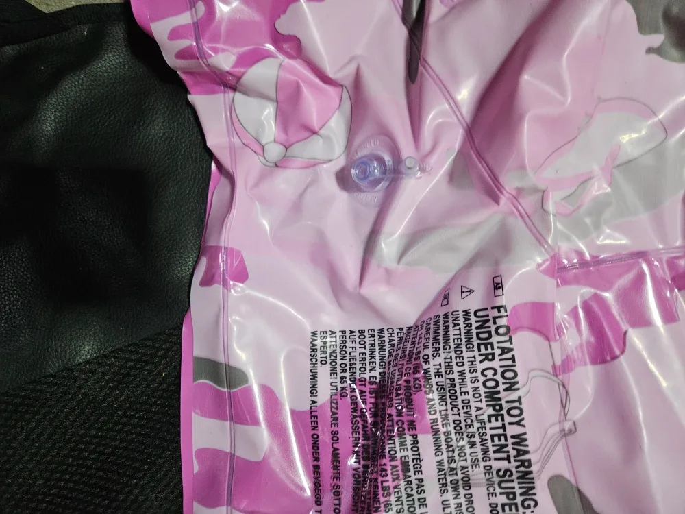 Pink Camo Inflatable Pool Float image indicator(3)