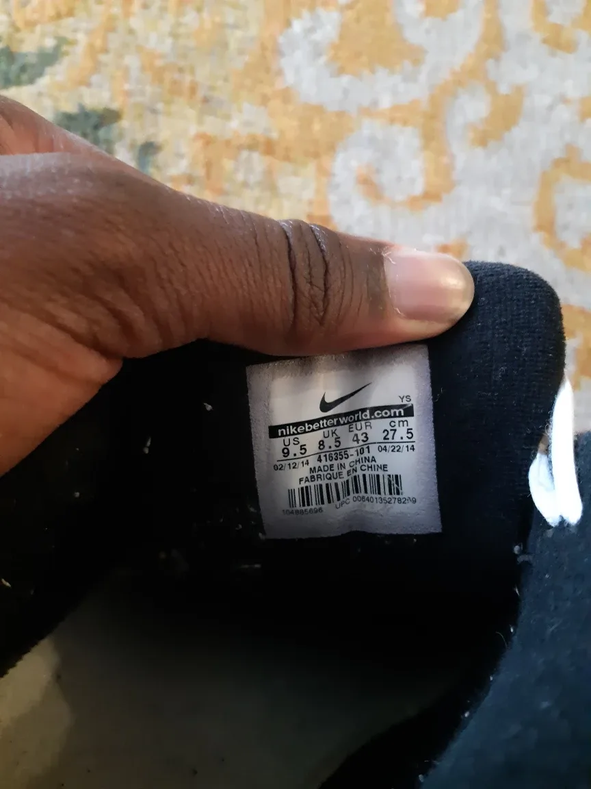 Nike Air Monarch IV - US 9.5 image indicator(4)