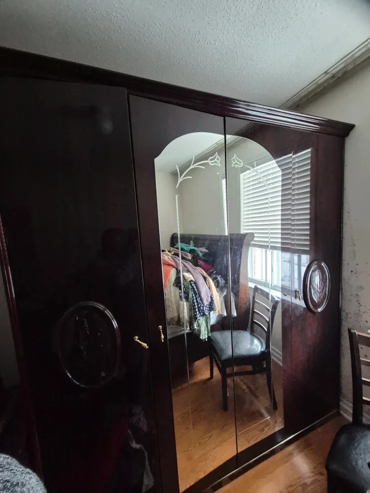Dark Wood Wardrobe & Dresser Set image indicator(4)