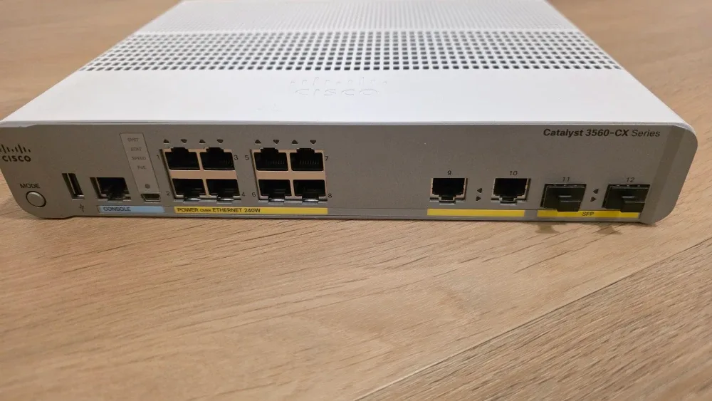 Cisco Catalyst 3560CX-8PC-S Switch