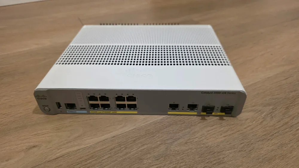 Cisco Catalyst 3560CX-8PC-S Switch image indicator(4)