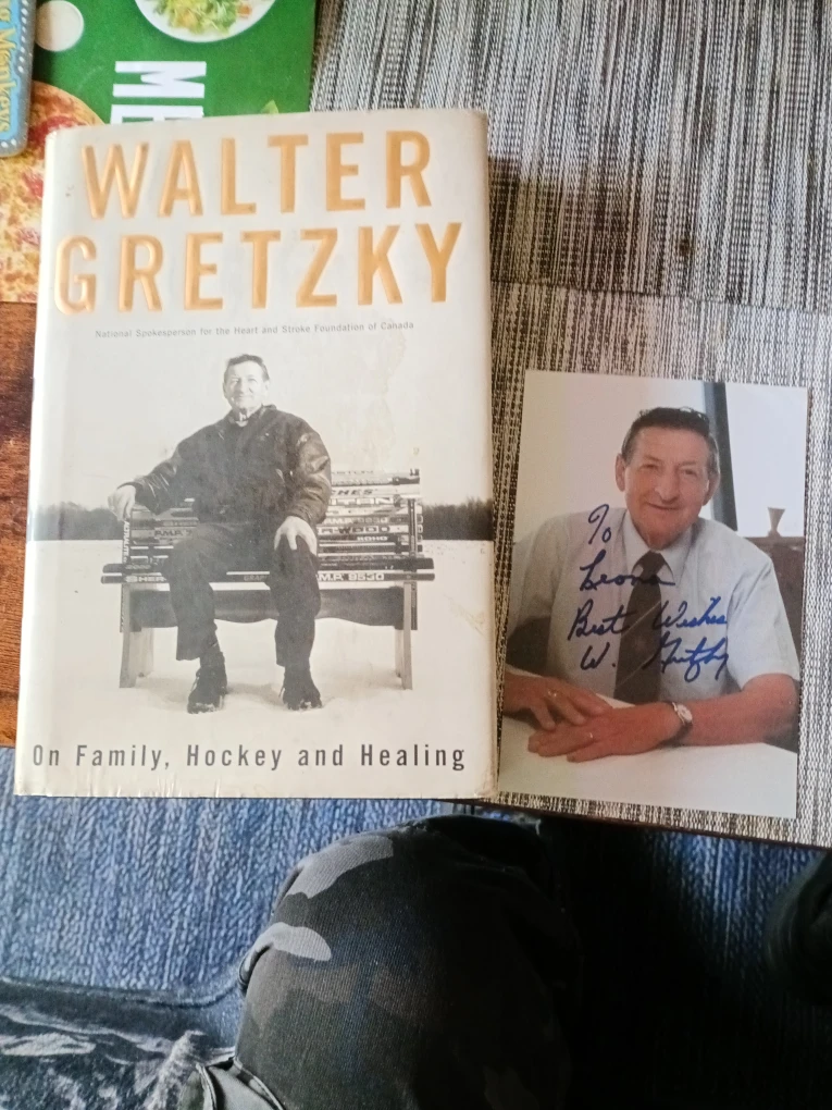 Walter Gretzky - On Family, Hockey and Healing Book