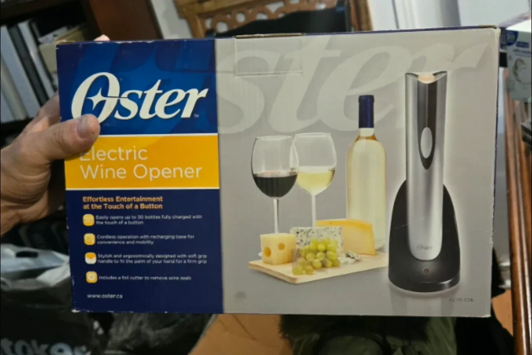 Oster Electric Wine Opener - New in Box! thumbnail