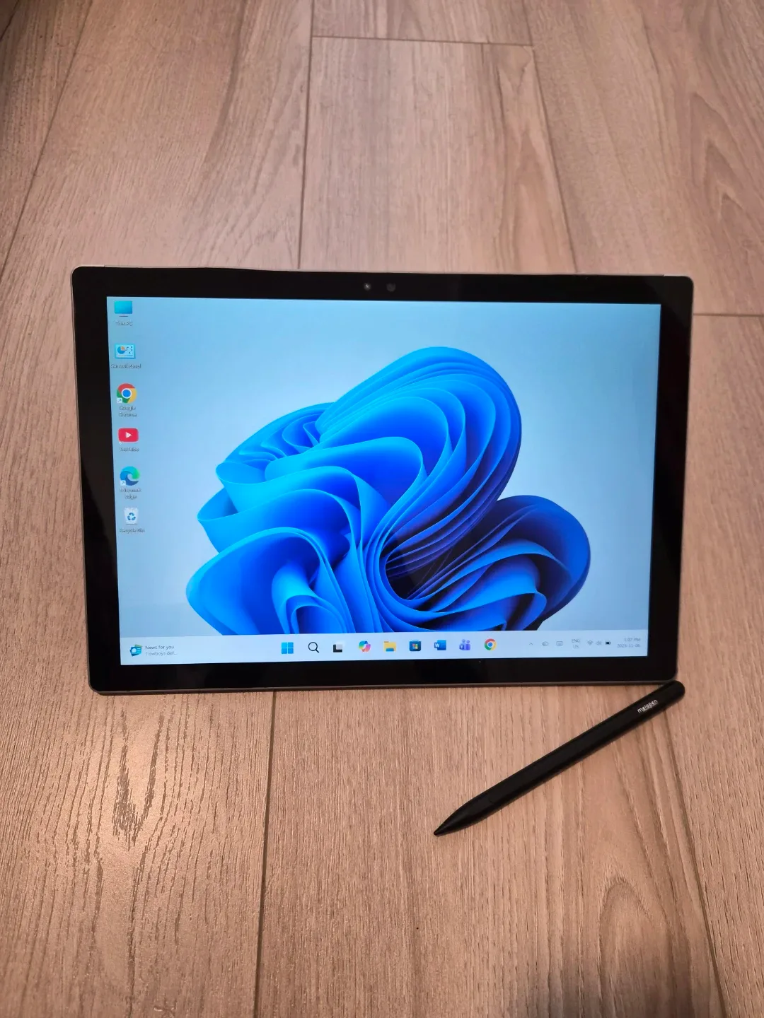 Microsoft Surface Pro 4 image indicator(2)