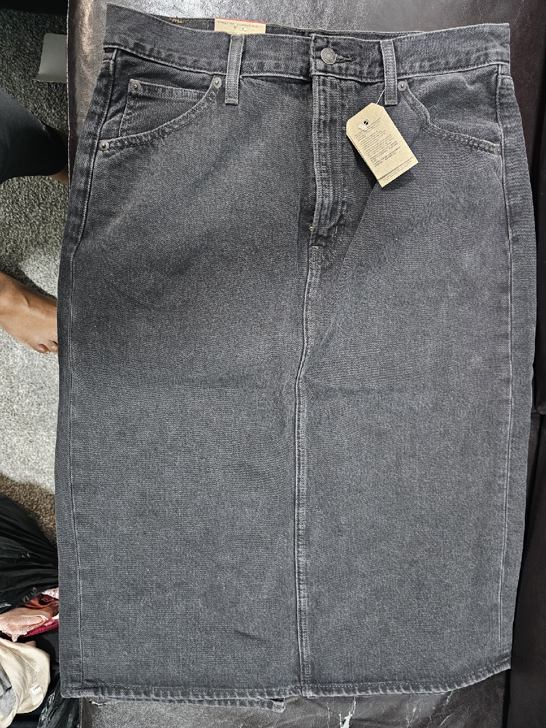 Levi's High Back Slit Skirt - Size 32 - photo 2