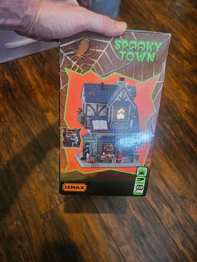 Lemax Spooky Town The Ghost Writer's Antique Bookstore Lighted image indicator(3)
