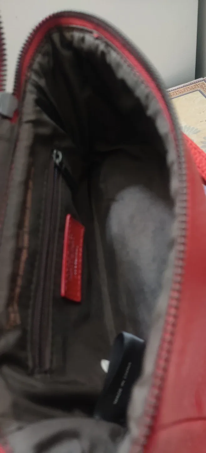 Matt & Nat Red Crossbody Bag small image indicator(6)