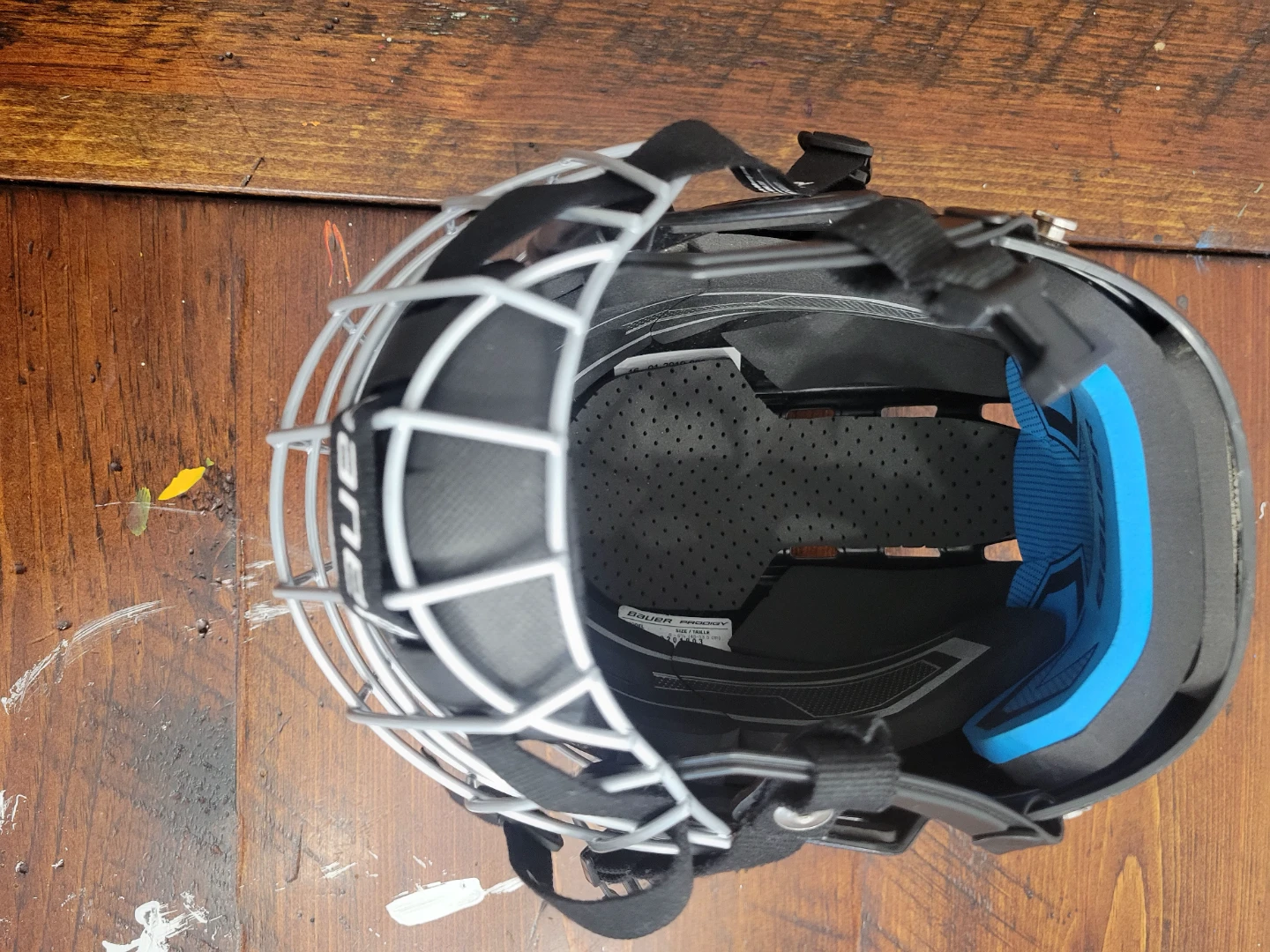 Bauer Prodigy Youth Hockey Helmet - photo 3