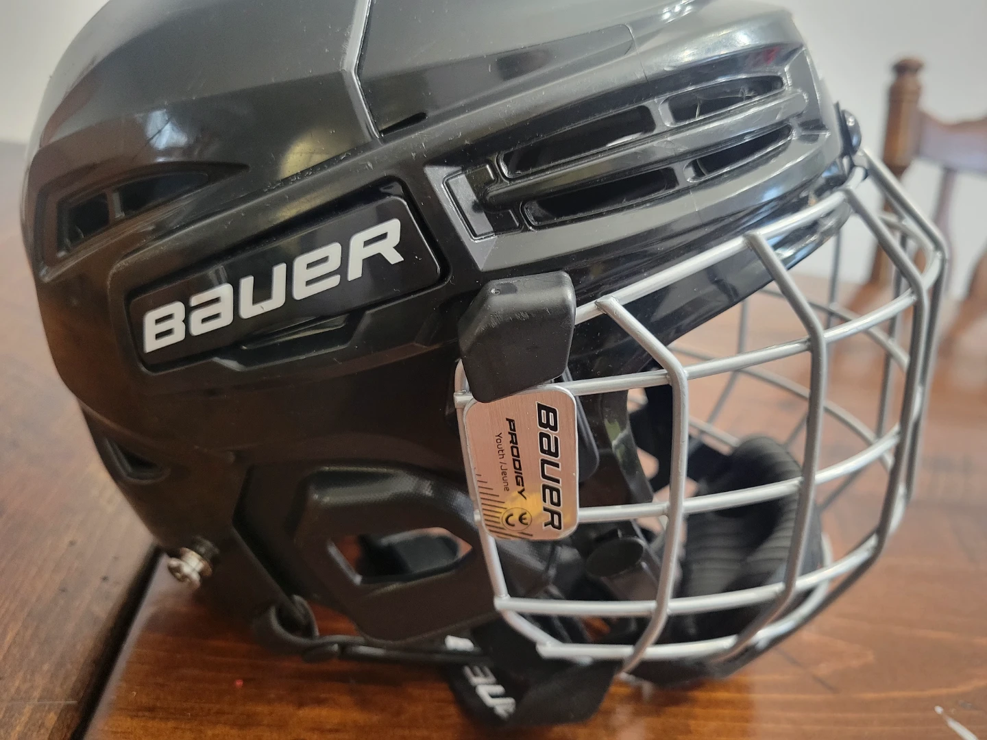 Bauer Prodigy Youth Hockey Helmet - photo 4